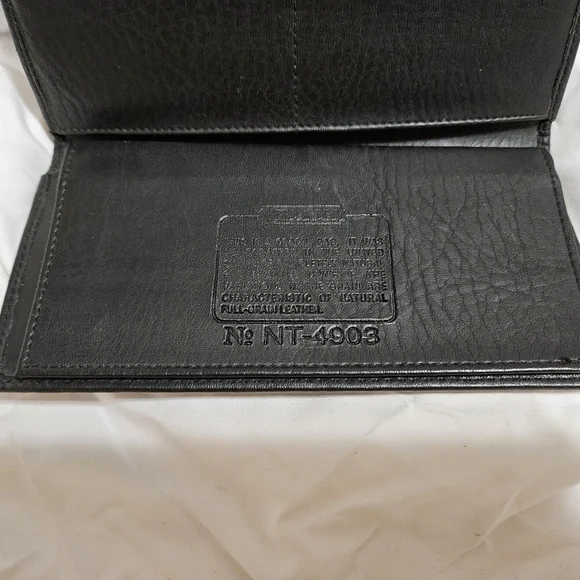 Coach Wallet in Black - Picture 3 of 4